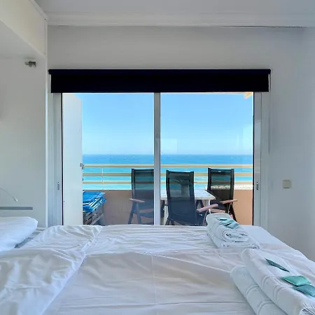 Private Beachfront With Sea View At Stella Maris Apartment